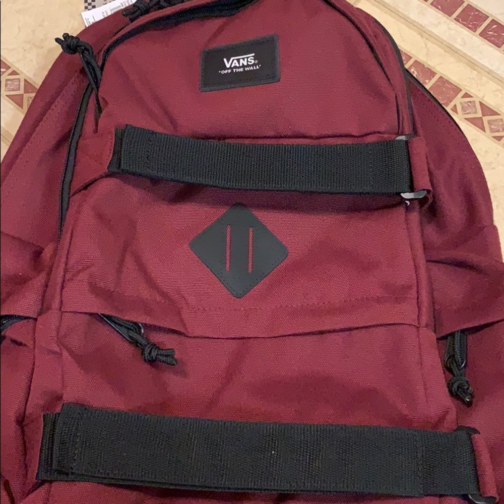 Brand new vans backpacks - Picture 3 of 5